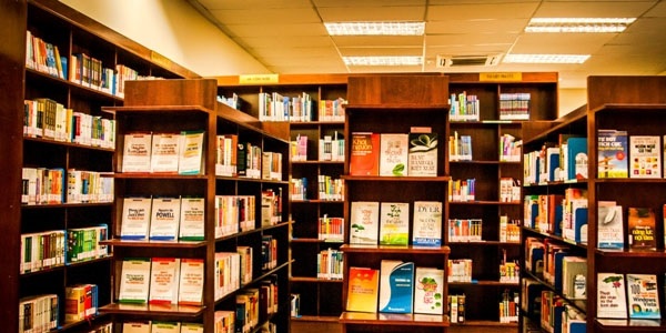 các tính năng website quản lý thư viện